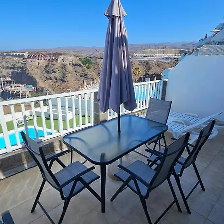 Puerto Rico, Balkon Amadores, Sea And Tenerife View Apartment