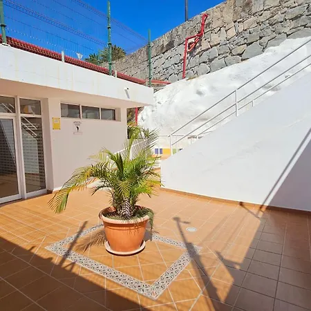 Apartment Puerto Rico, Balkon Amadores, Sea And Tenerife View